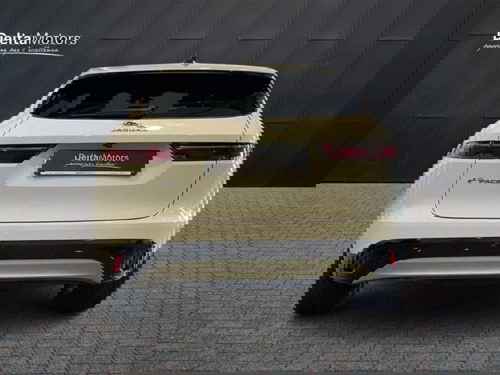 Jaguar F-Pace usata a Macerata (6)