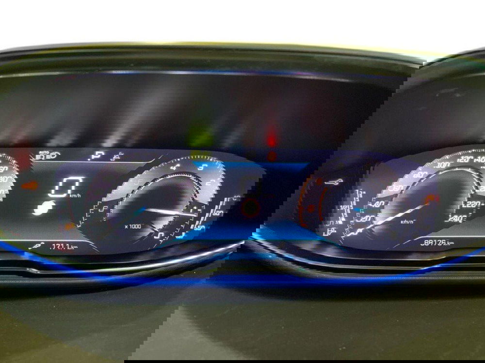 Peugeot 5008 usata a Macerata (9)