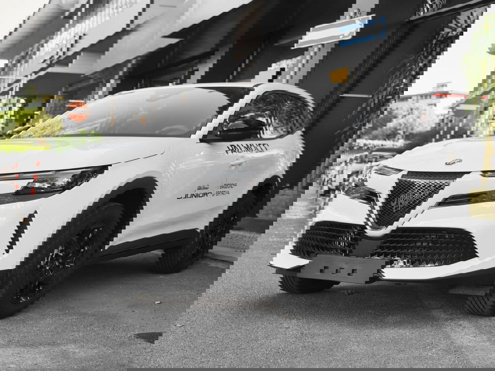 Alfa Romeo Junior nuova a Prato (2)