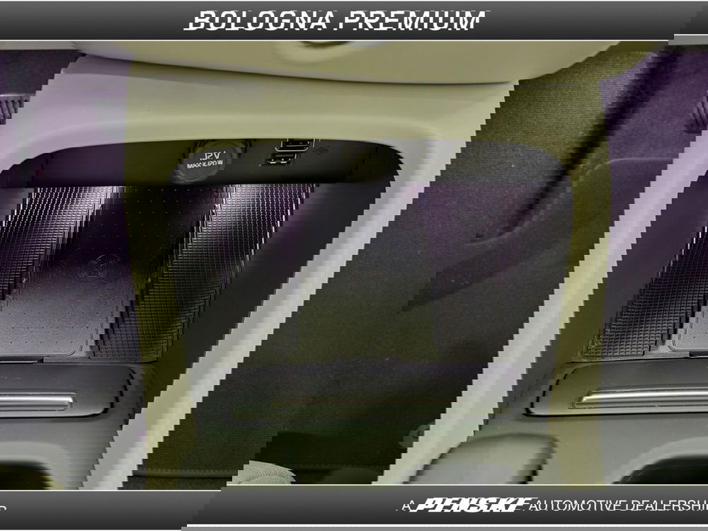 Volvo XC40 usata a Bologna (12)