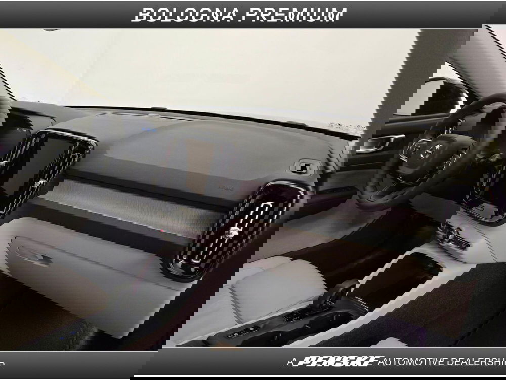 Volvo XC40 usata a Bologna (16)