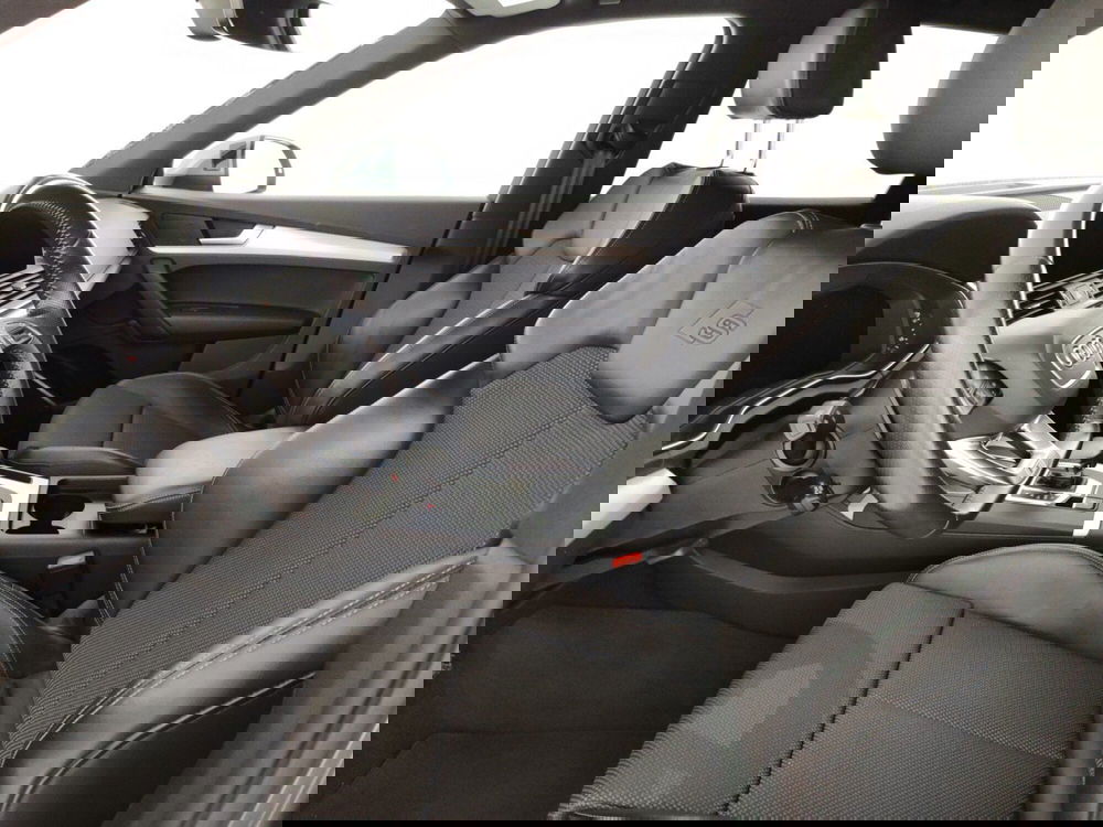 Audi Q5 usata a Massa-Carrara (11)