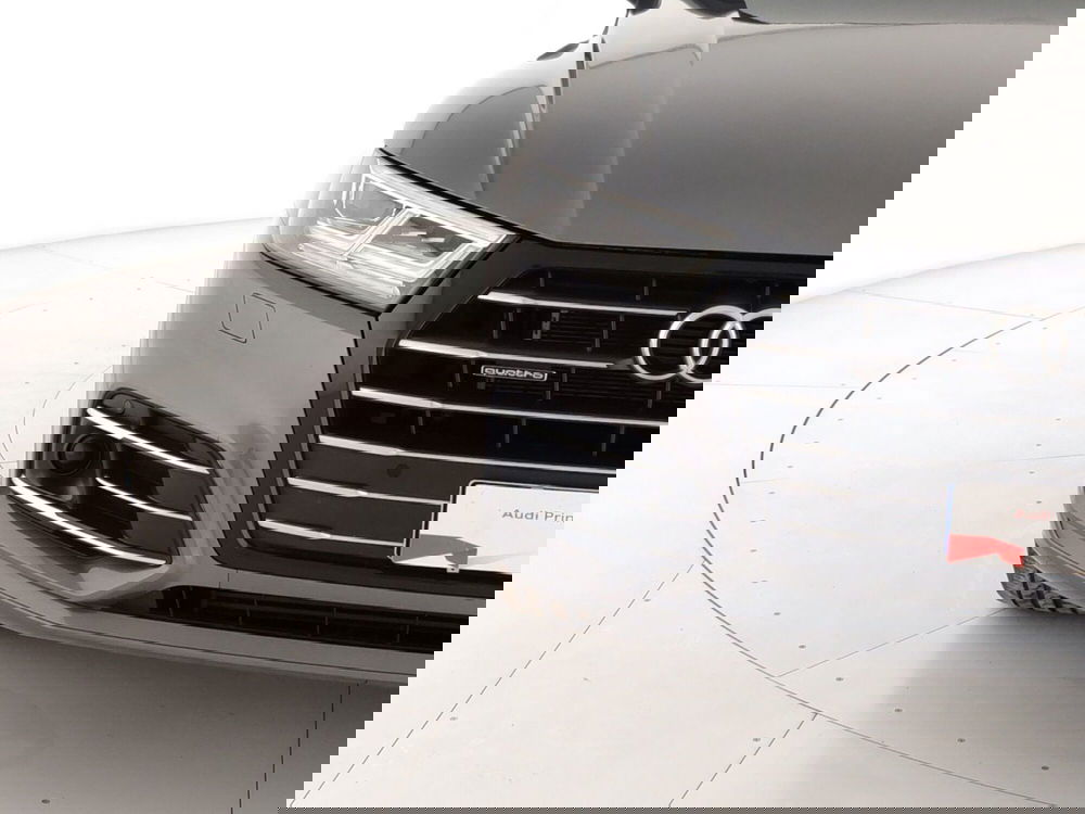 Audi Q5 usata a Massa-Carrara (9)