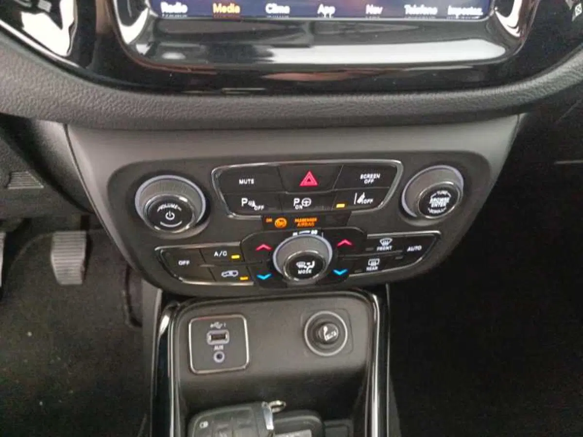 Jeep Compass usata a Treviso (17)