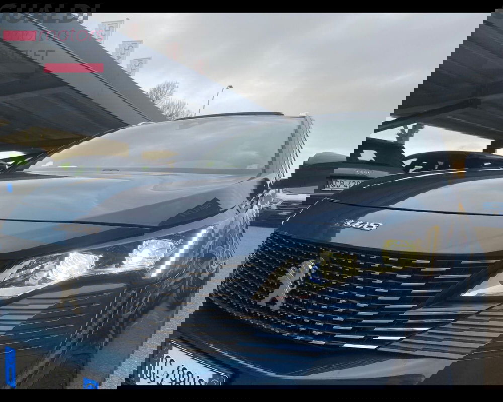 Peugeot 3008 usata a Modena (3)