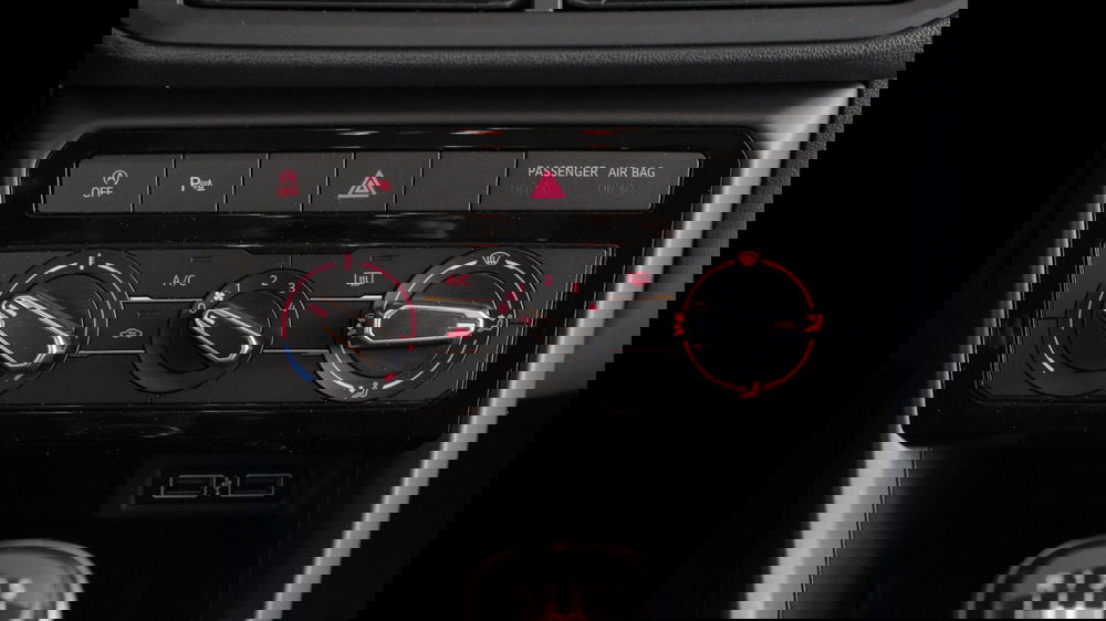 Volkswagen T-Cross usata a Palermo (18)