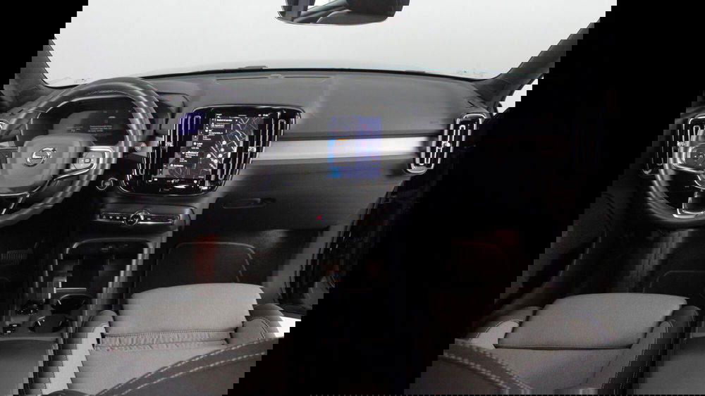 Volvo XC40 usata a Palermo (12)