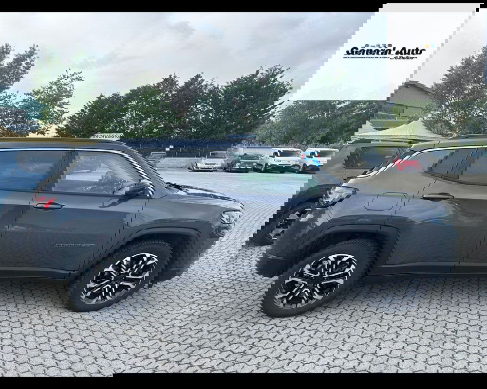 Jeep Compass usata a Lucca (8)