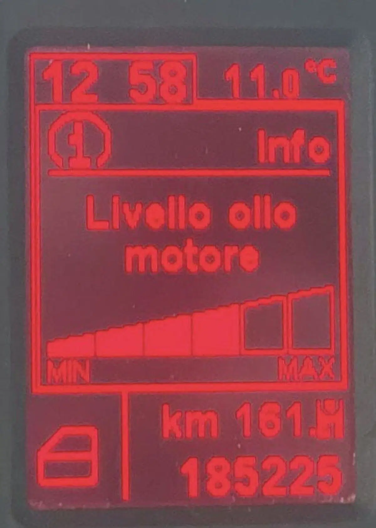 Alfa Romeo Spider usata a Perugia (18)