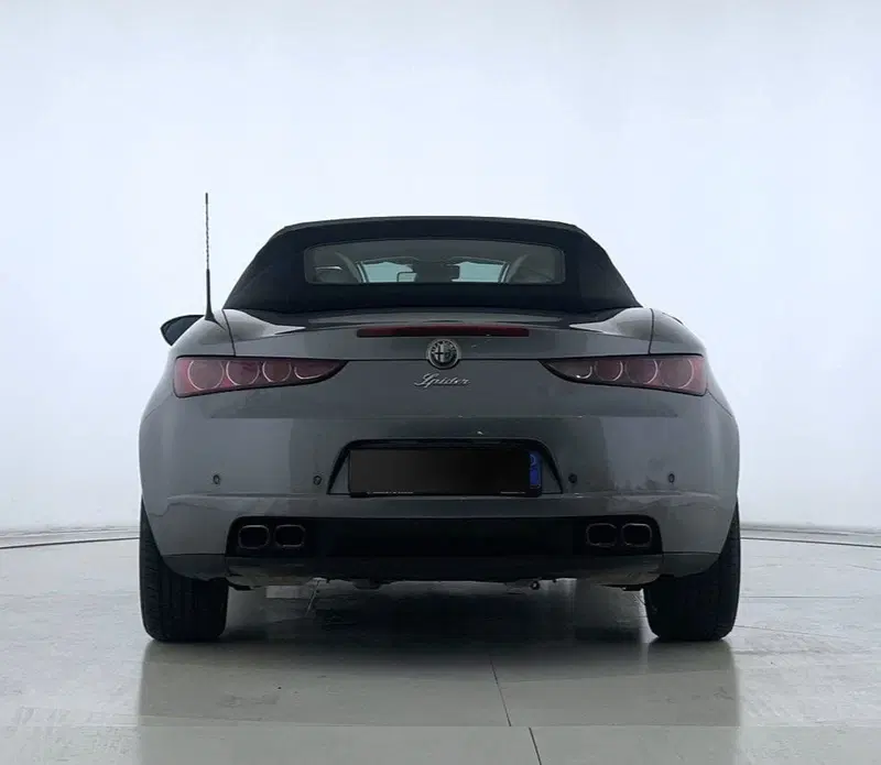Alfa Romeo Spider usata a Perugia (2)