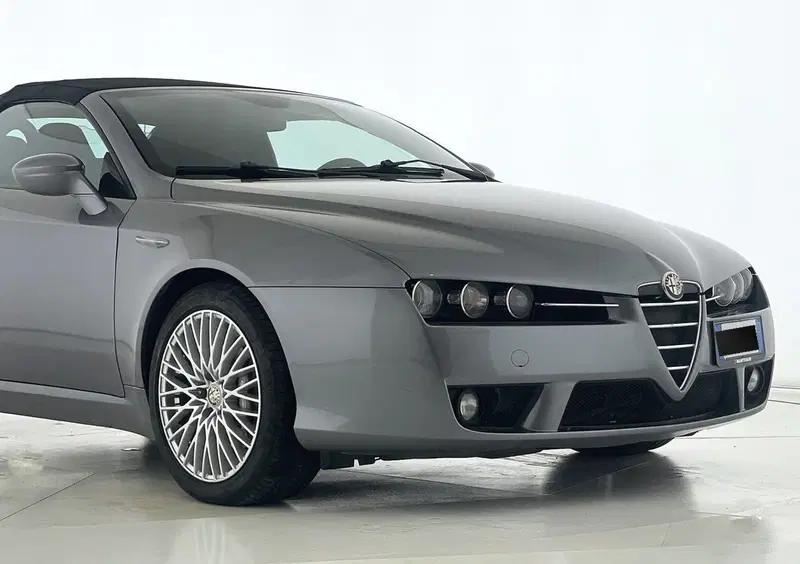 Alfa Romeo Spider usata a Perugia (5)