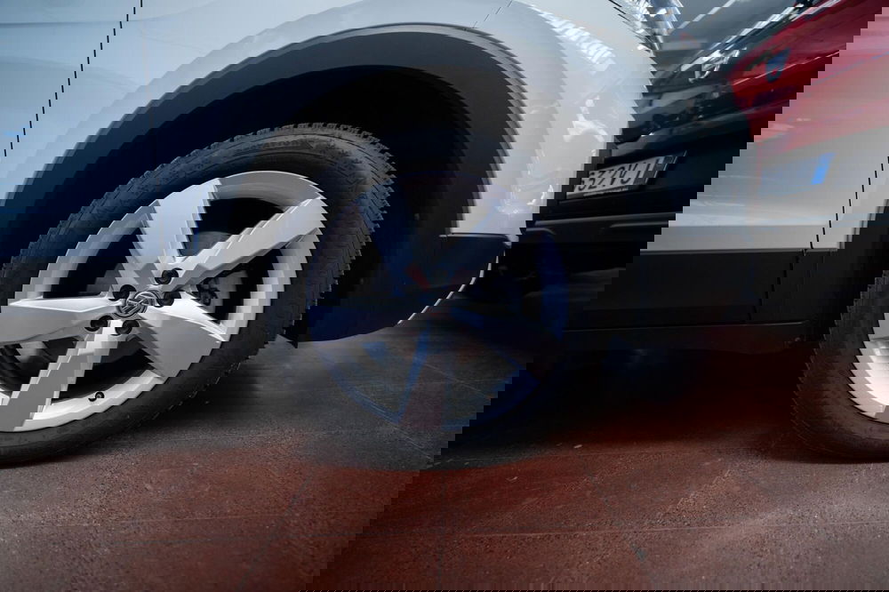 Volkswagen T-Cross usata a Torino (11)
