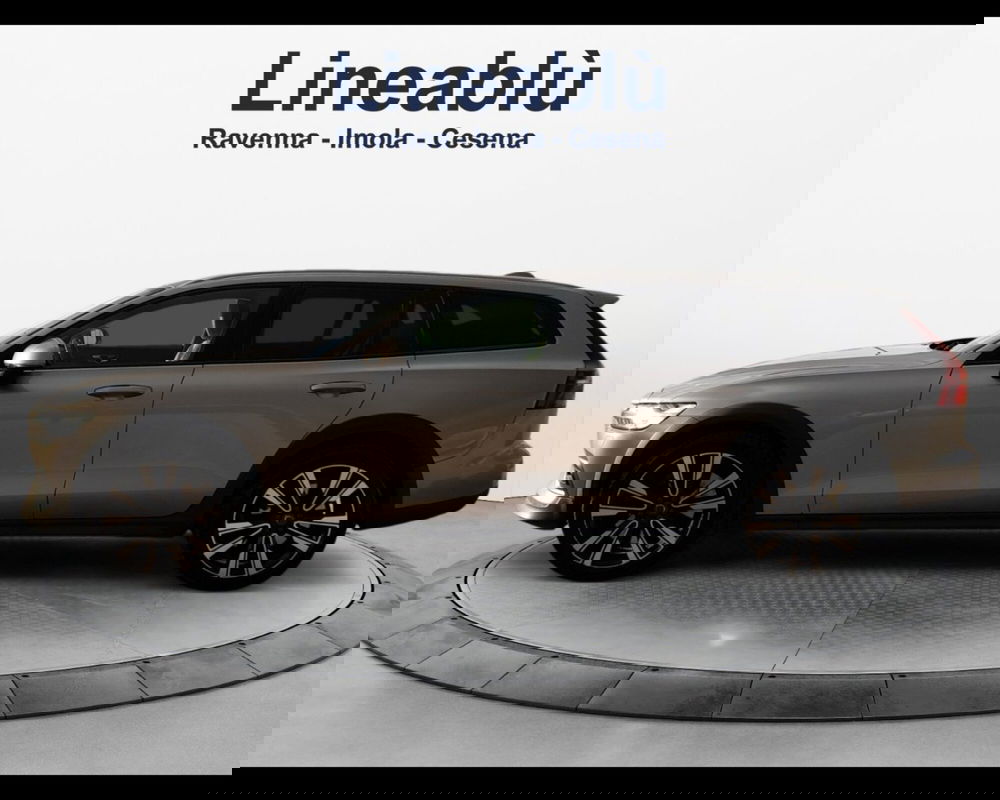 Volvo V60 Cross Country usata a Ravenna (2)