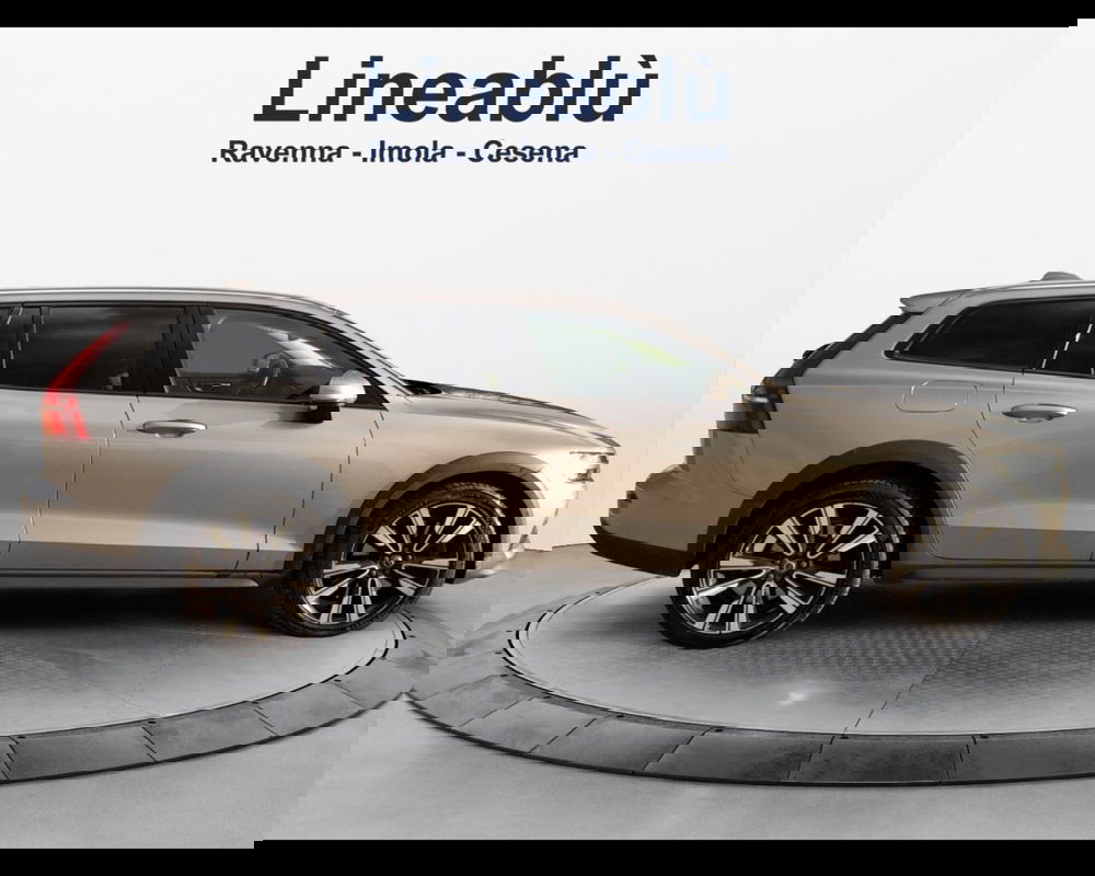 Volvo V60 Cross Country usata a Ravenna (6)