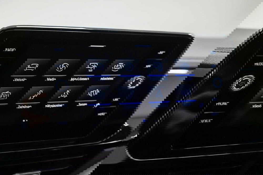 Volkswagen T-Roc usata a Varese (16)