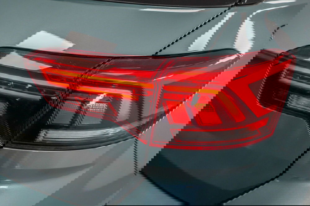 Volkswagen T-Roc usata a Varese (9)