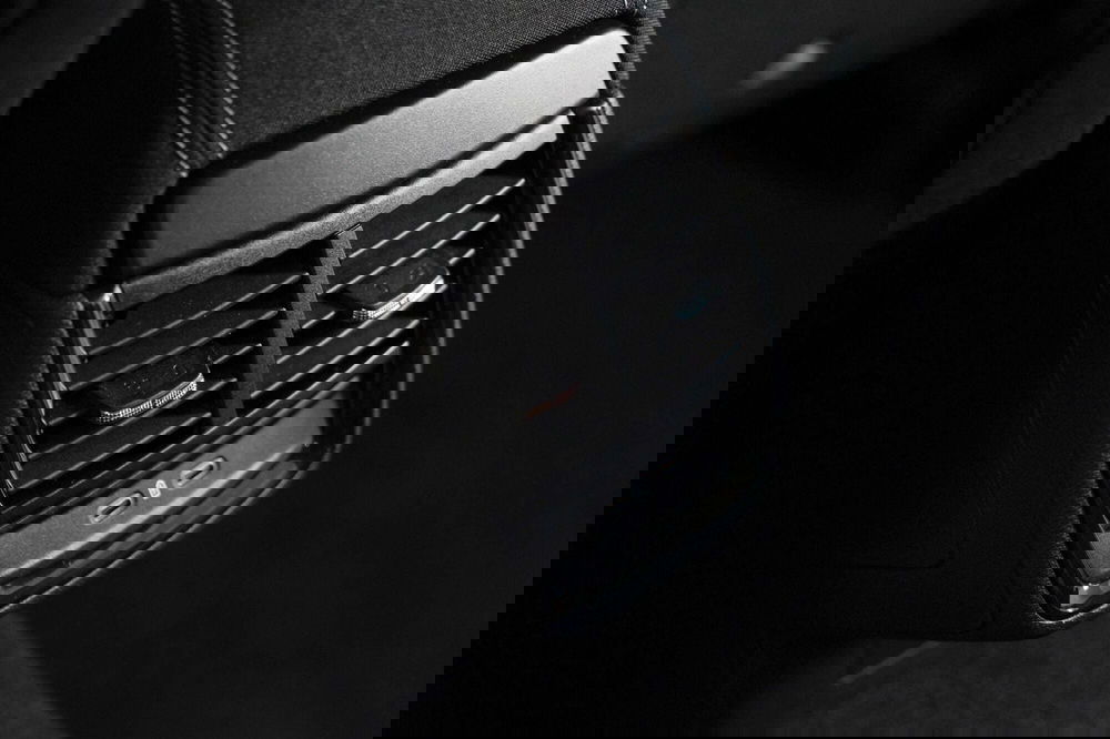 Skoda Kamiq nuova a Varese (19)