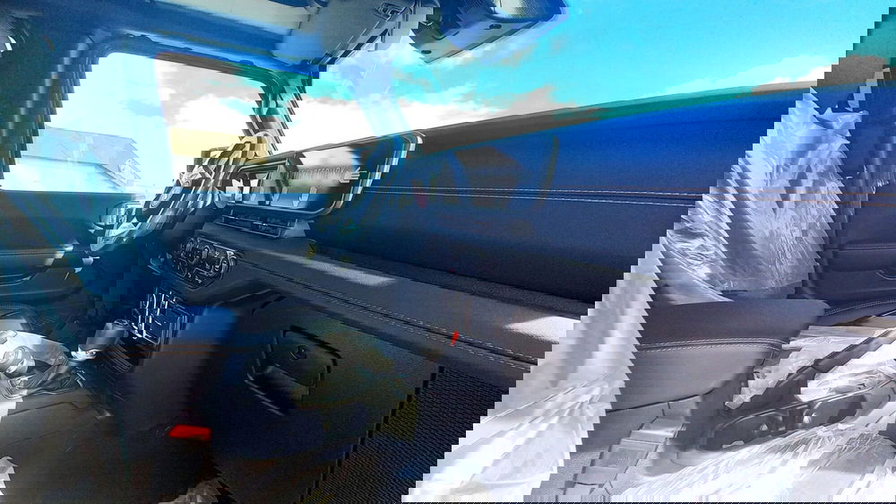 Jeep Wrangler Unlimited nuova a Benevento