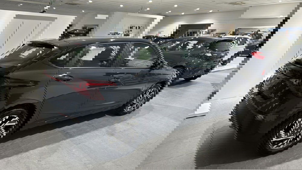 Hyundai i20 nuova a Benevento (2)