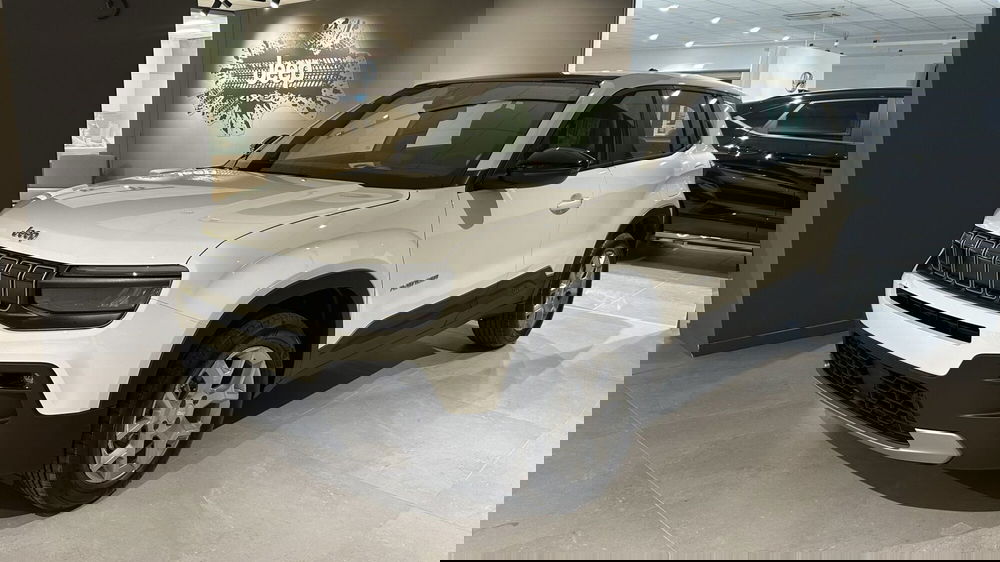 Jeep Avenger nuova a Benevento