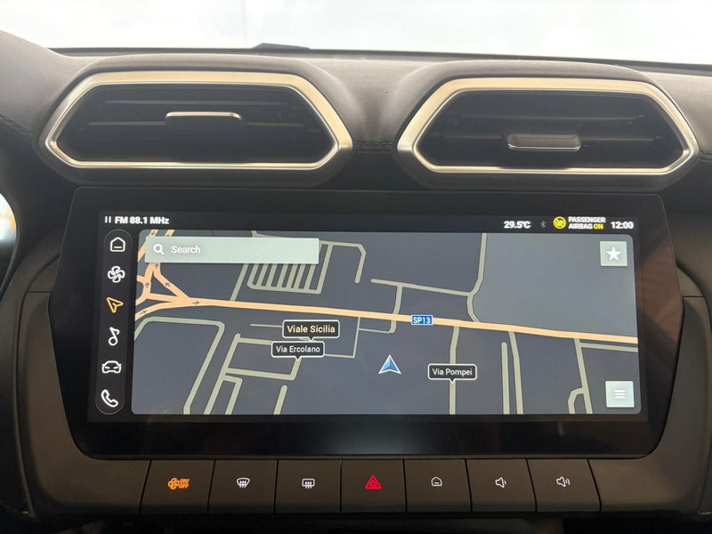 Mg ZS nuova a Milano (10)