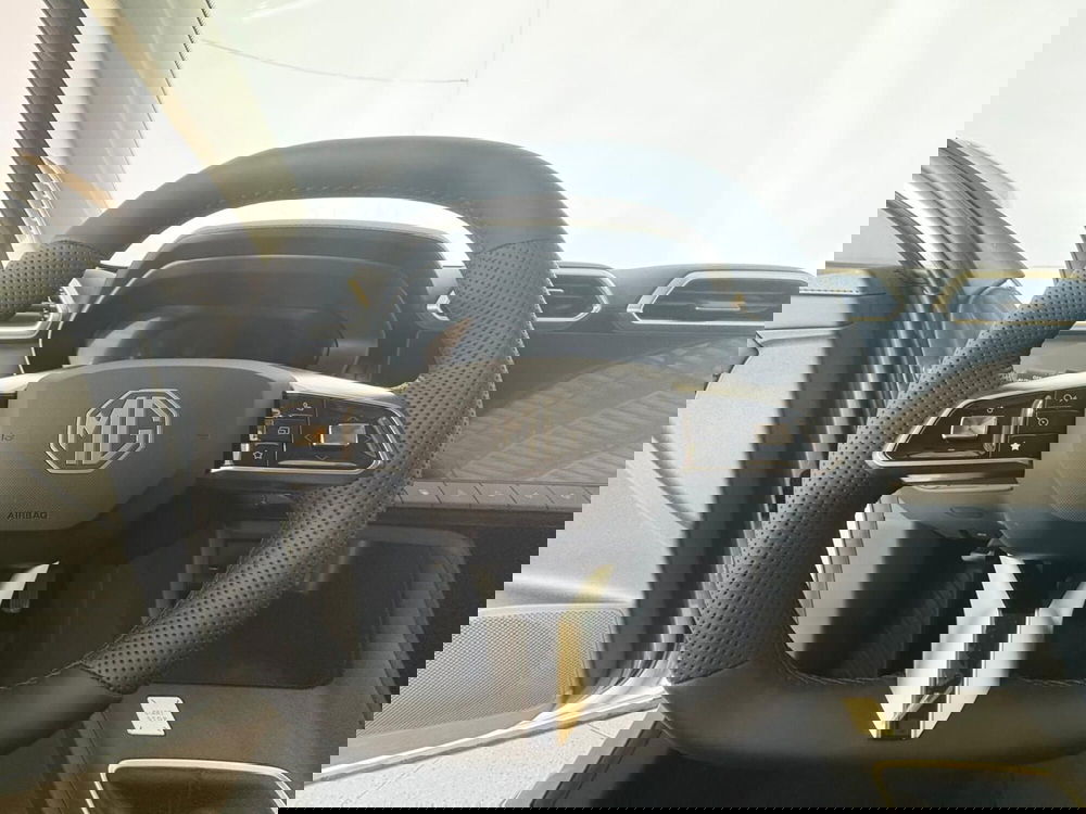 Mg ZS nuova a Milano (19)