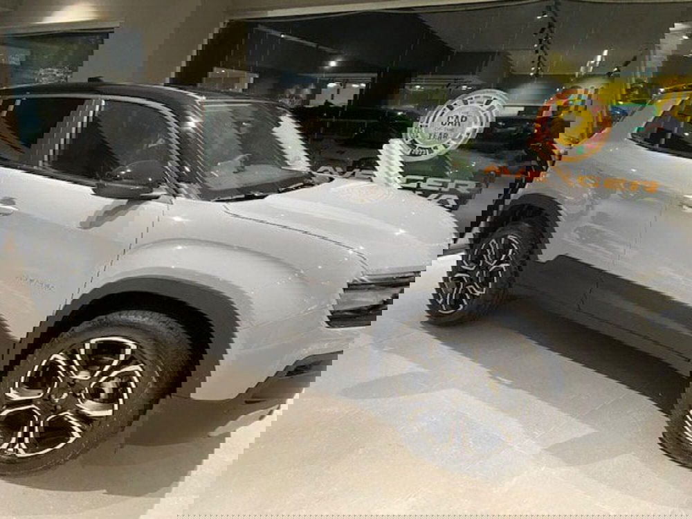 Jeep Avenger nuova a Benevento (2)