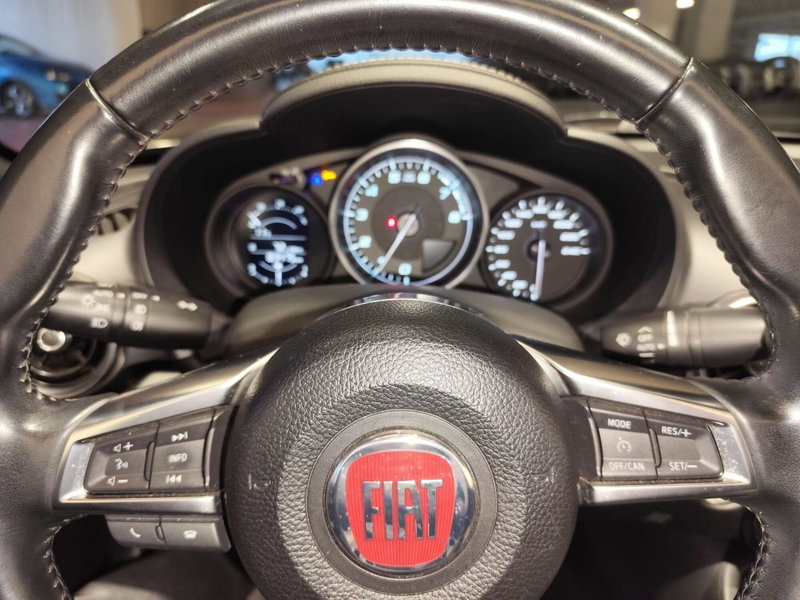 Fiat 124 spider usata a Milano (13)