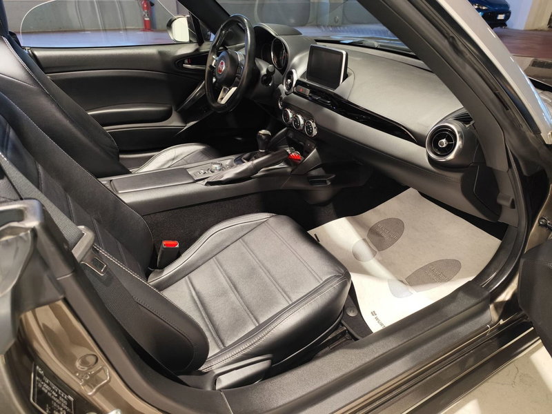 Fiat 124 spider usata a Milano (20)