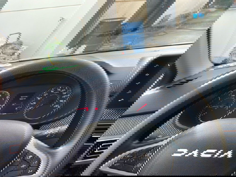 Dacia Sandero usata a Roma (15)