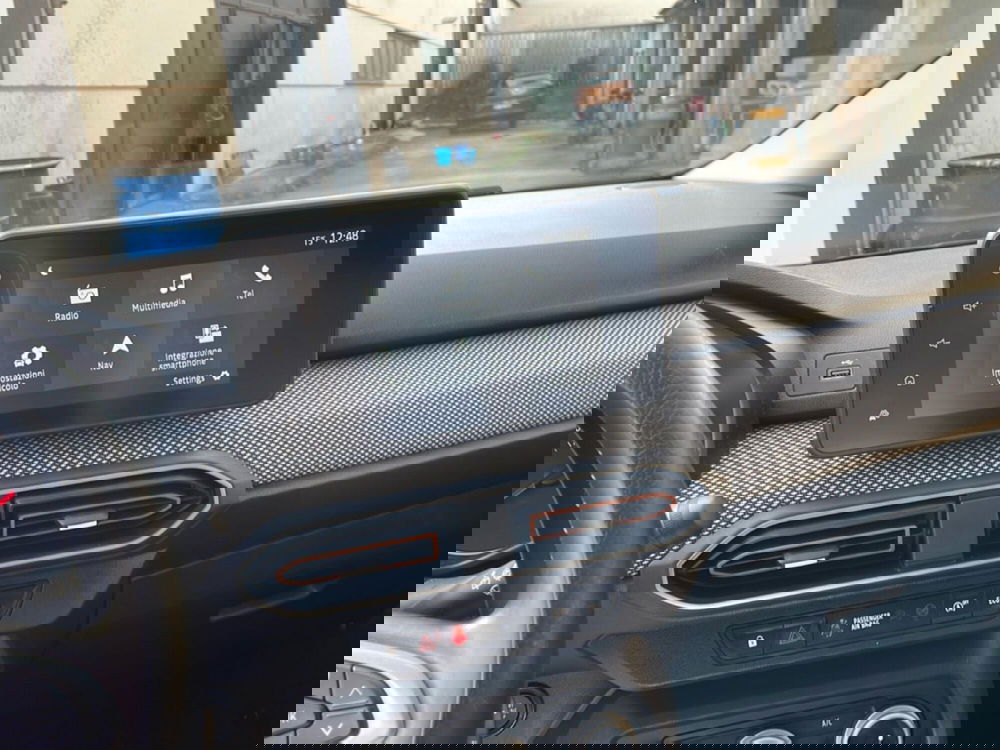 Dacia Sandero usata a Roma (16)