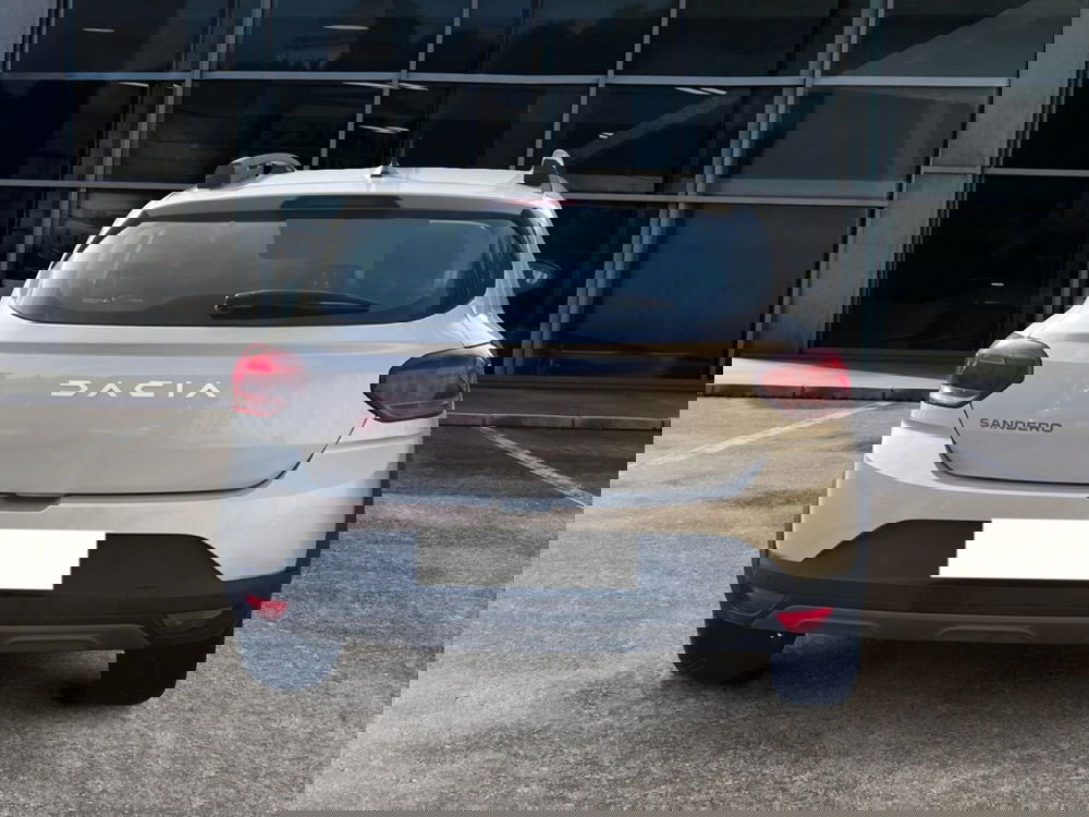 Dacia Sandero usata a Roma (4)