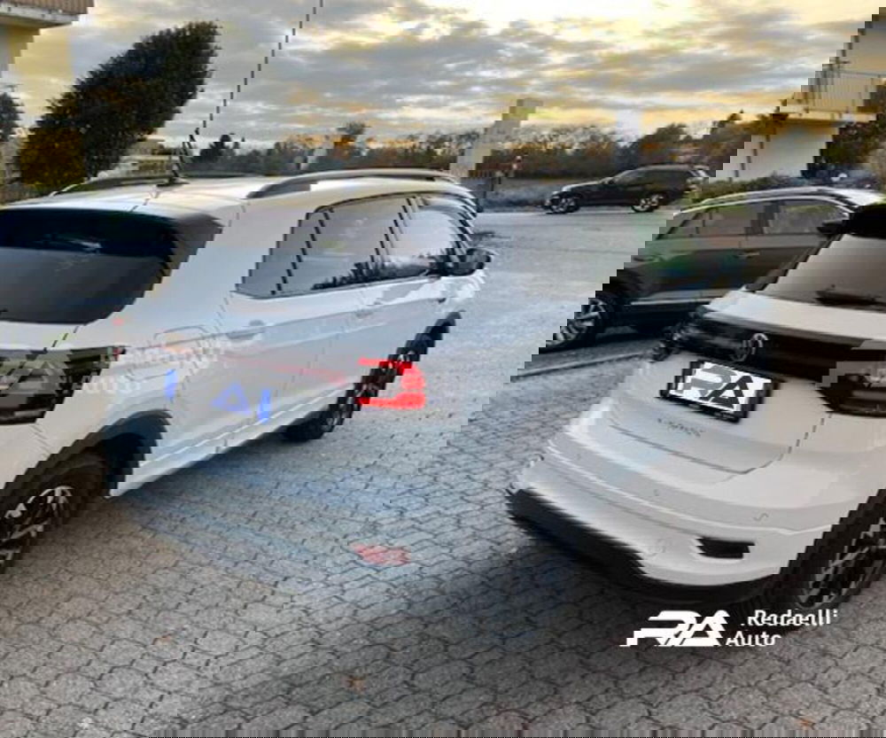 Volkswagen T-Cross usata a Lecco (4)