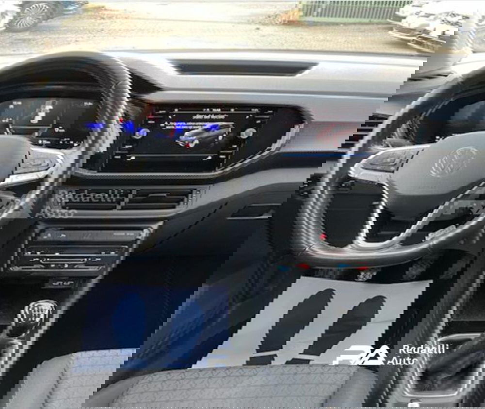 Volkswagen T-Cross usata a Lecco (8)