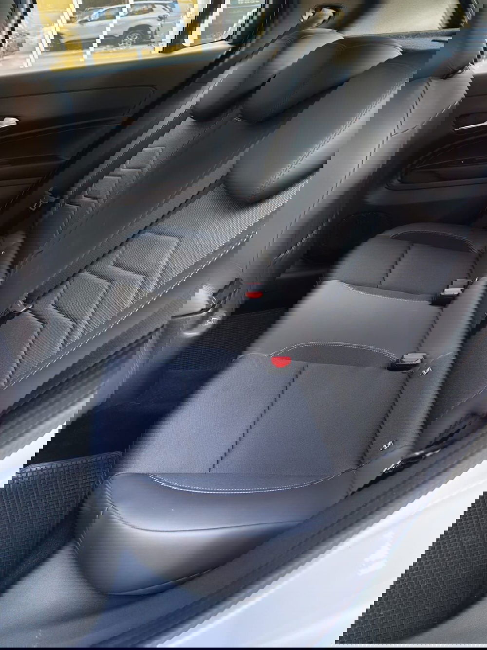 Jeep Avenger usata a Rimini (10)