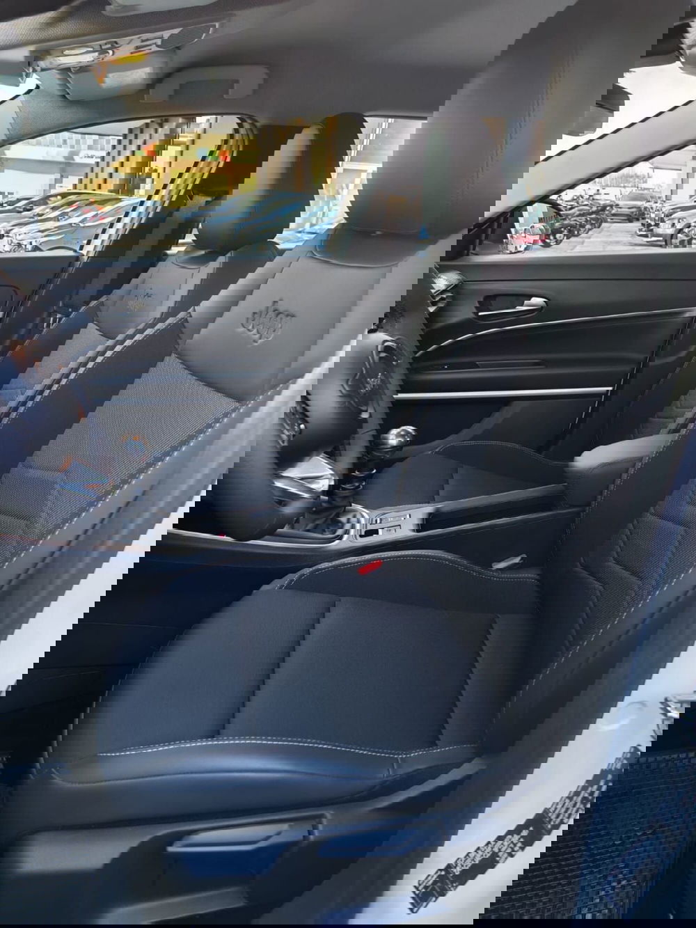 Jeep Avenger usata a Rimini (20)