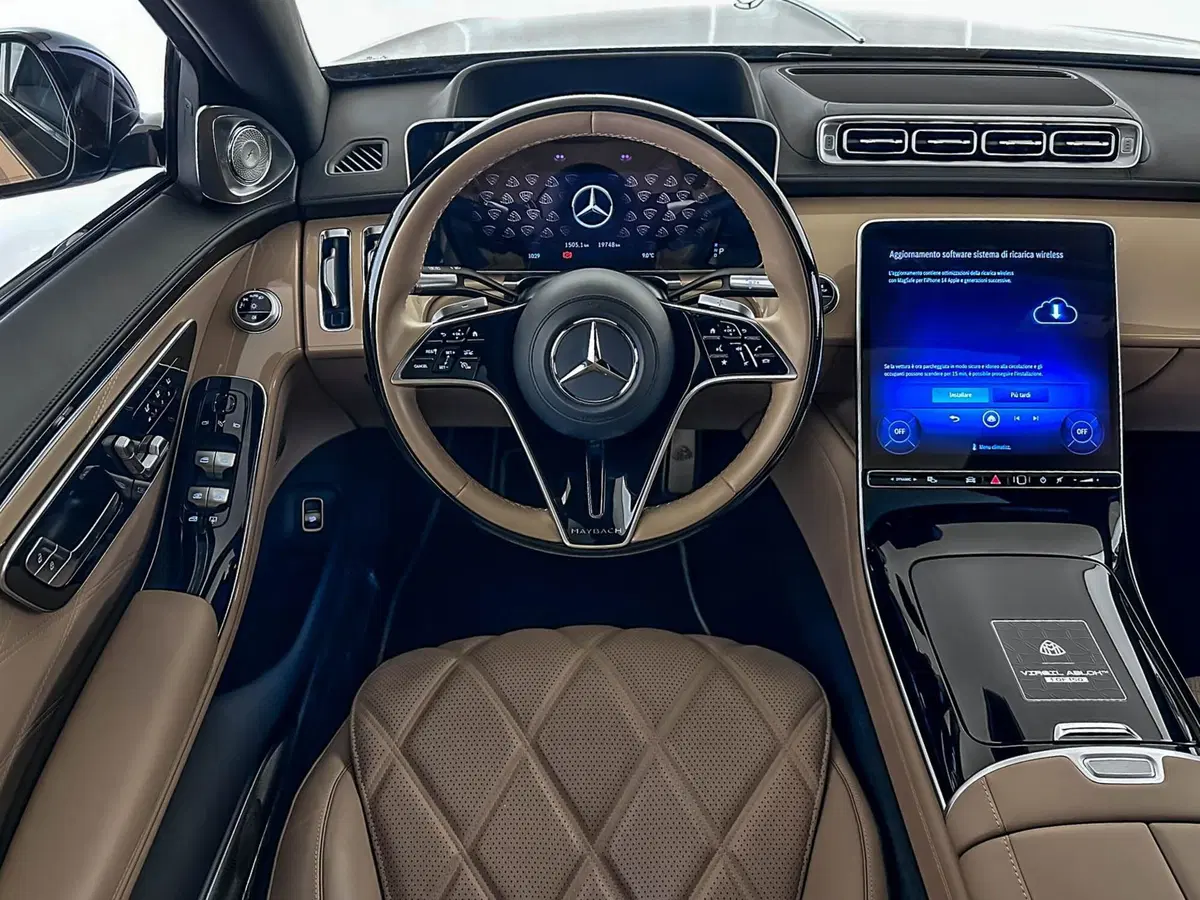 Mercedes-Benz Maybach S usata a Milano (11)
