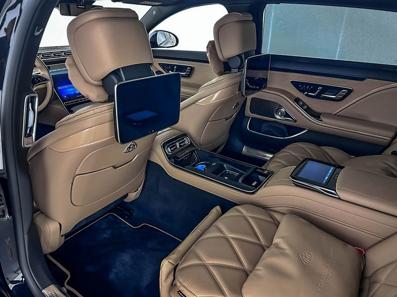 Mercedes-Benz Maybach S usata a Milano (13)