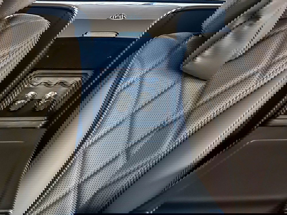 Mercedes-Benz Maybach S usata a Milano (15)