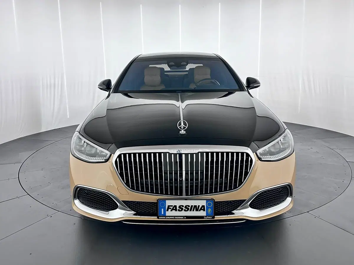 Mercedes-Benz Maybach S usata a Milano (2)