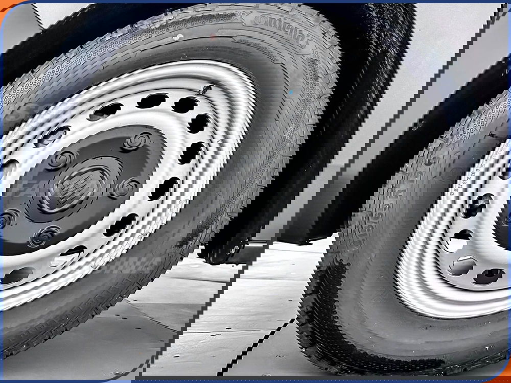 Fiat Scudo Furgone nuova a Milano (7)