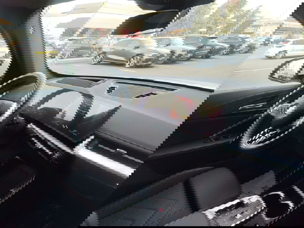 BMW iX1 usata a Modena (6)