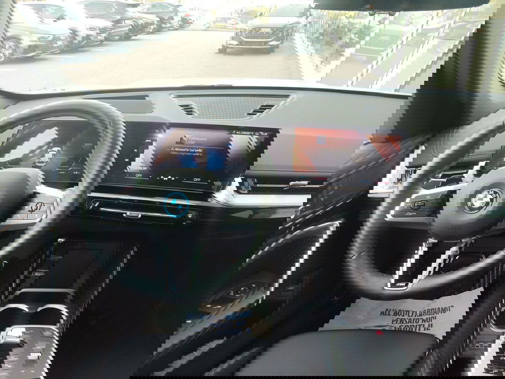 BMW iX1 usata a Modena (7)