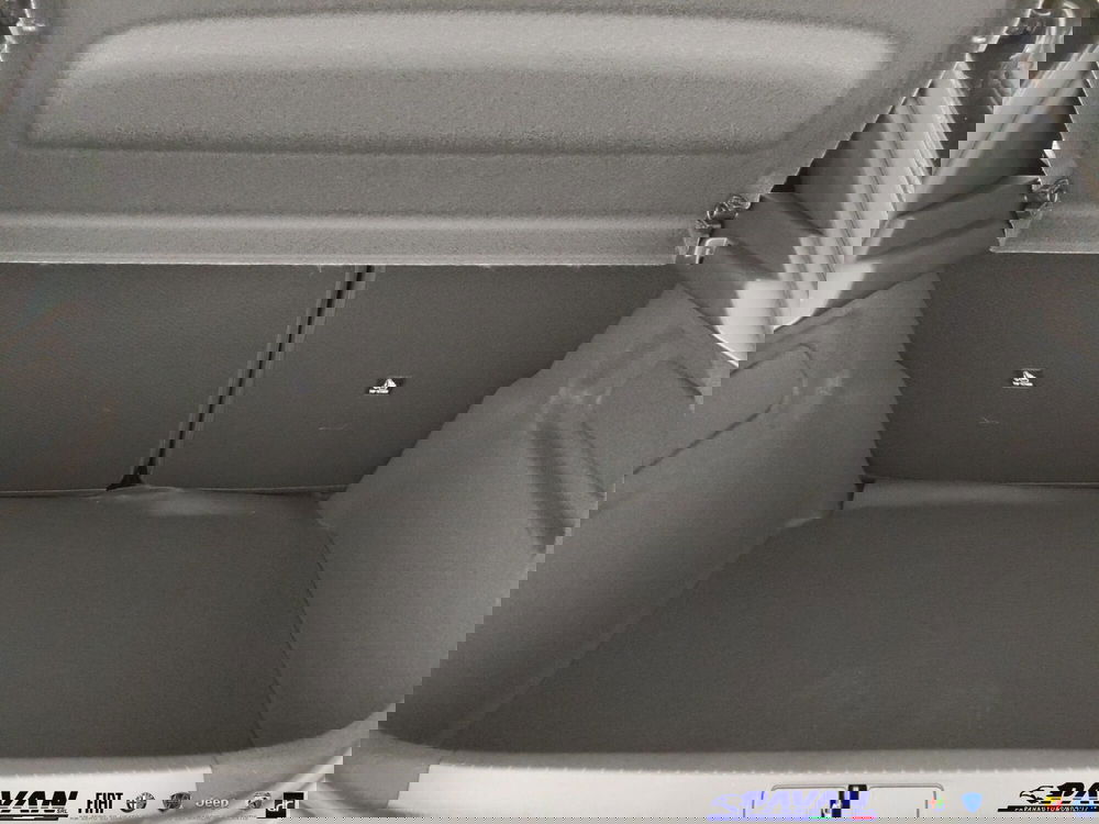 Lancia Ypsilon nuova a Padova (12)