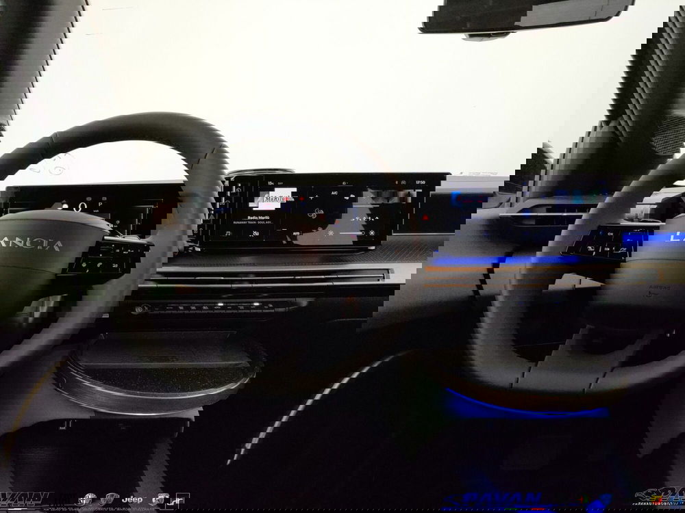 Lancia Ypsilon nuova a Padova (13)