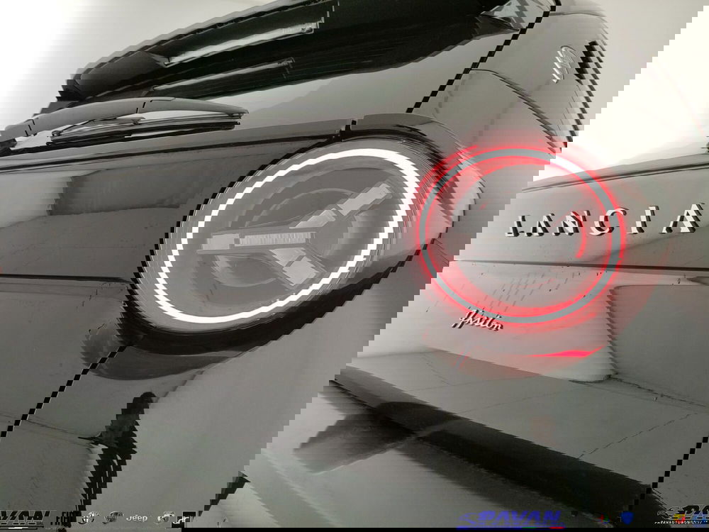 Lancia Ypsilon nuova a Padova (17)