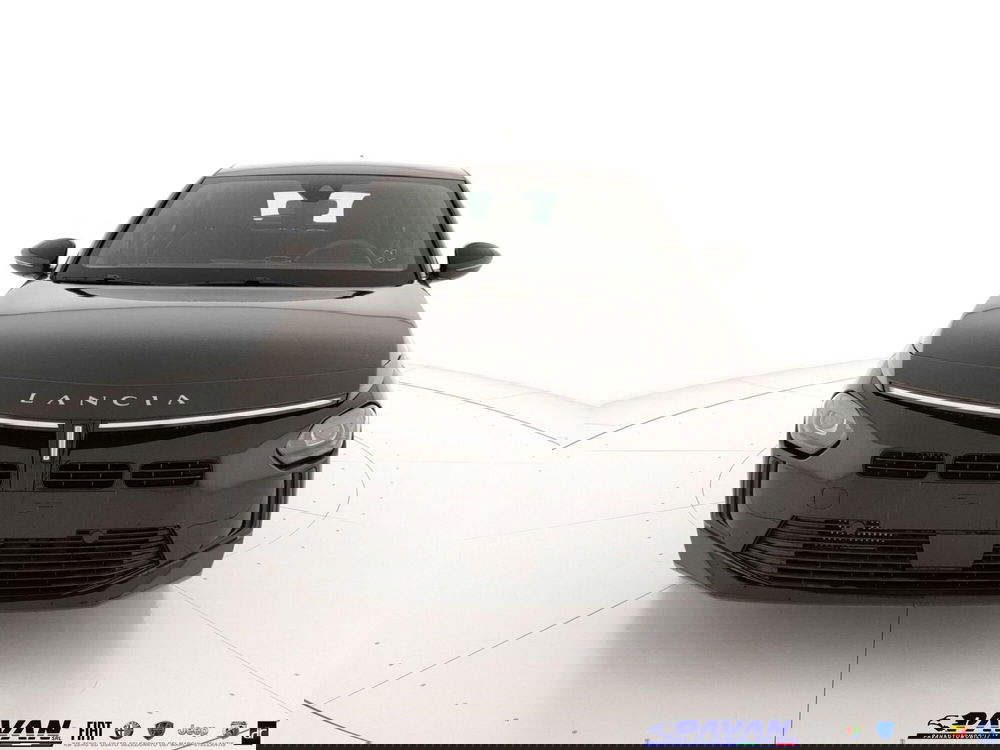 Lancia Ypsilon nuova a Padova (2)