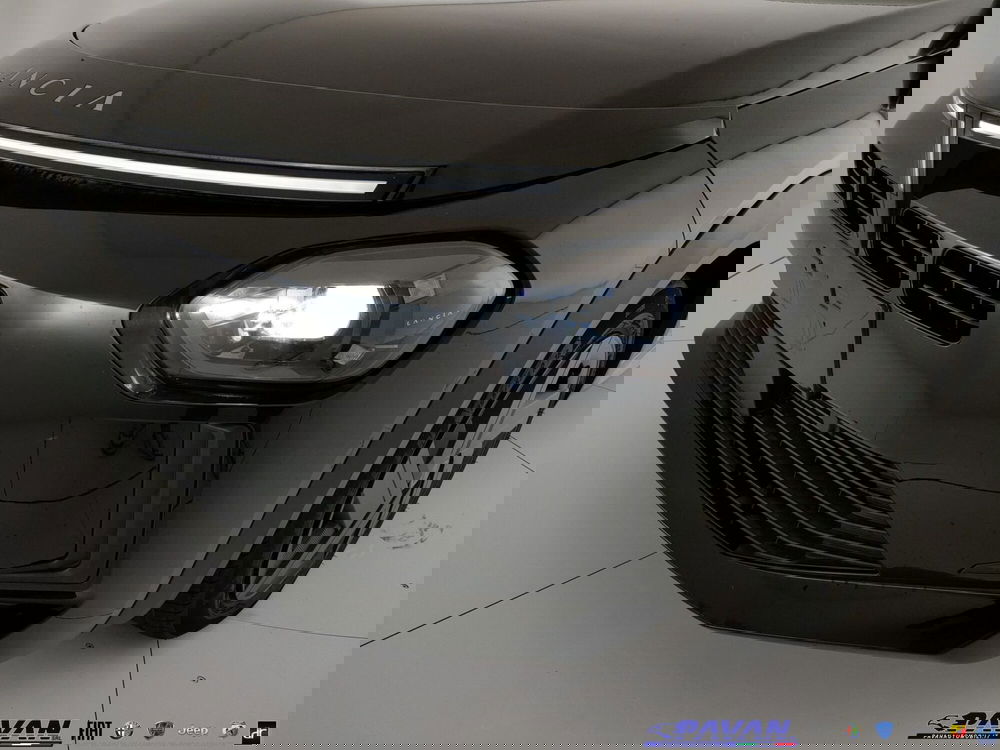 Lancia Ypsilon nuova a Padova (20)