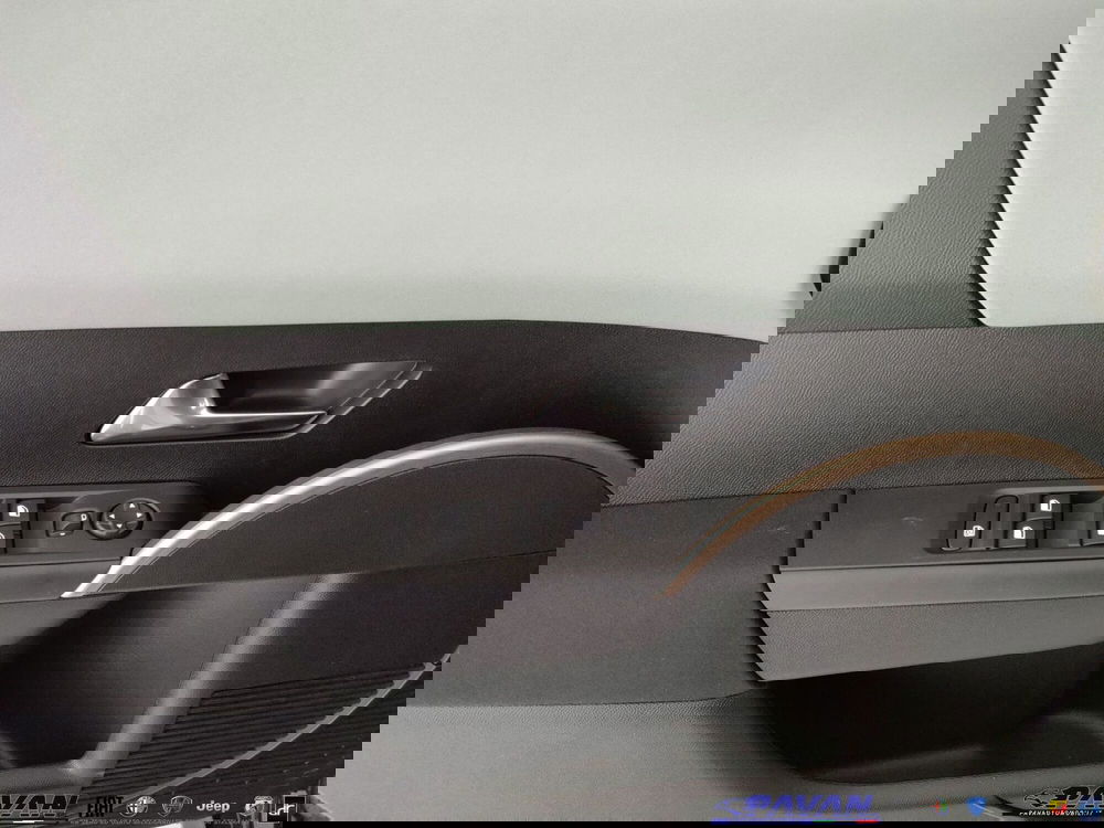 Lancia Ypsilon nuova a Padova (9)