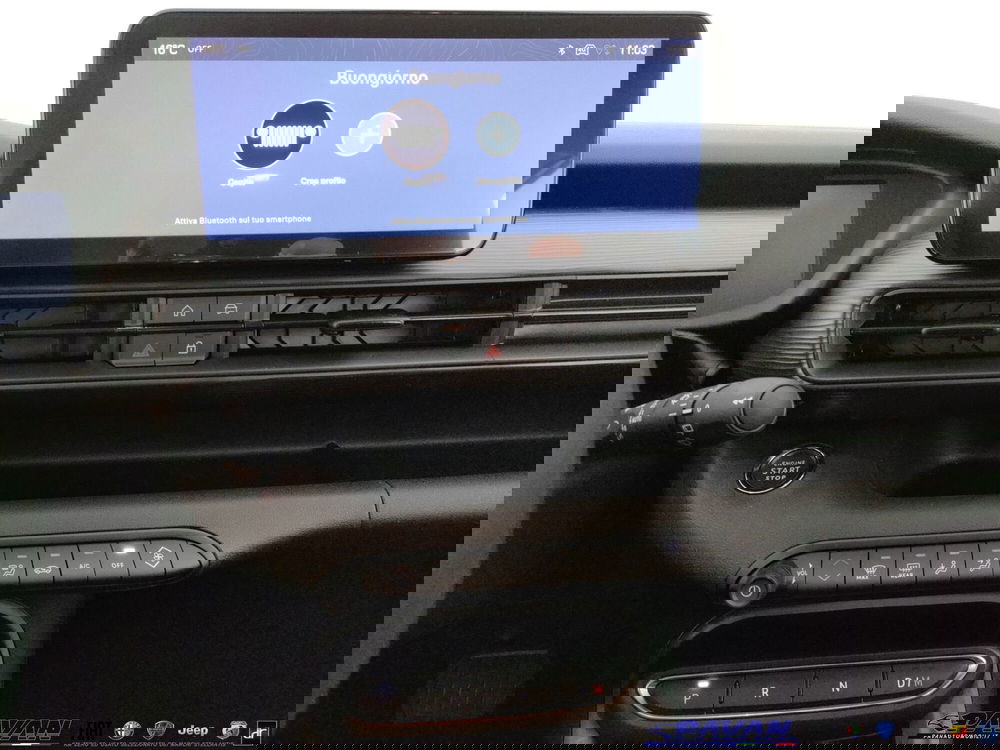 Jeep Avenger nuova a Padova (15)